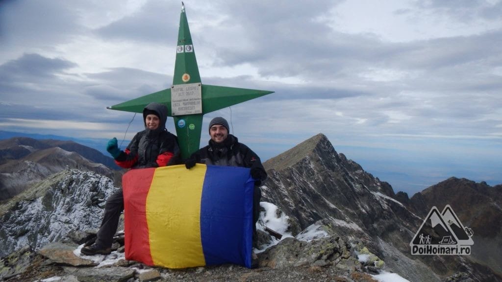 Vârful Lespezi (2517m)