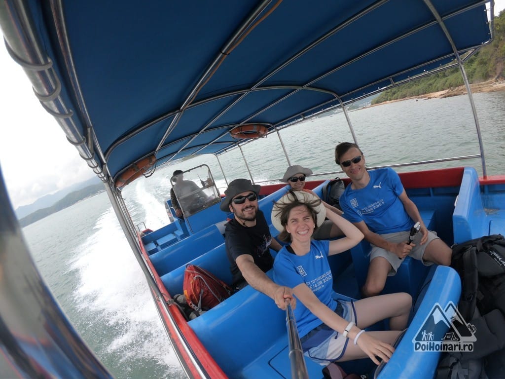 Speed Boat spre Tai Long Wan