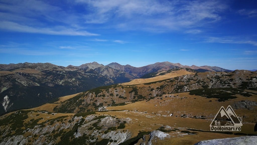 Retezatul văzut de pe Piatra Iorgovanului