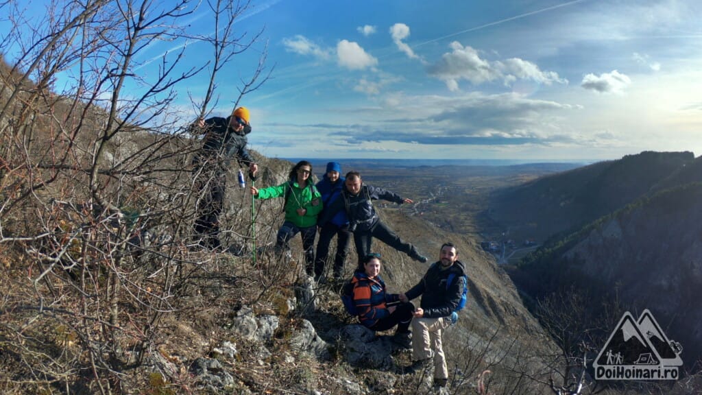 Cheile Galbenului și Baia de Fier